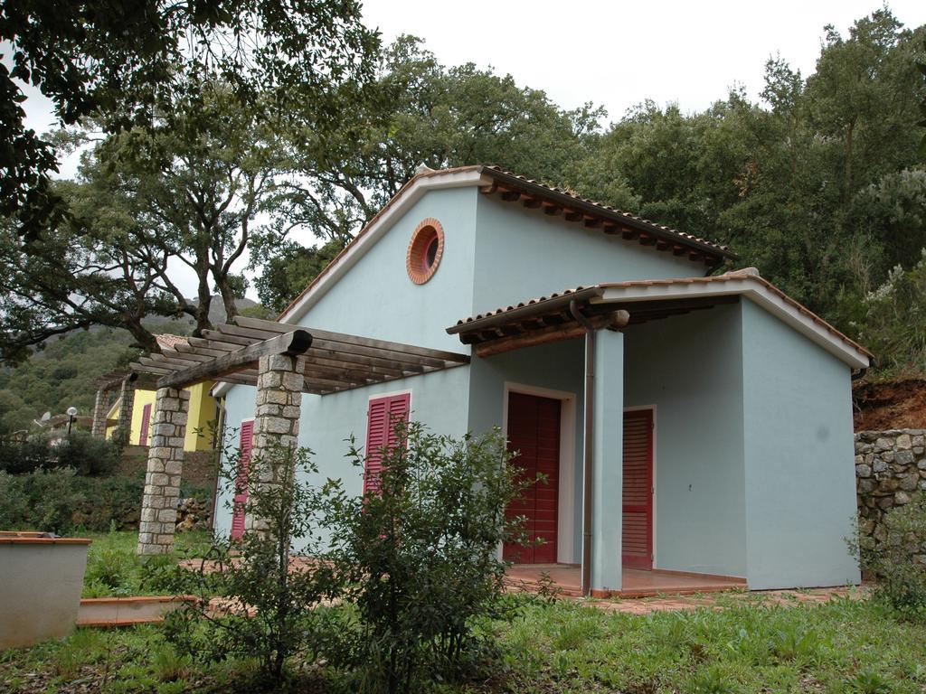 Villaggio Di Mezzo Ortano Rio Marina Habitación foto