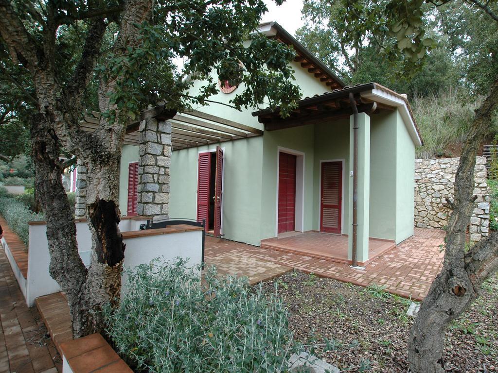 Villaggio Di Mezzo Ortano Rio Marina Habitación foto
